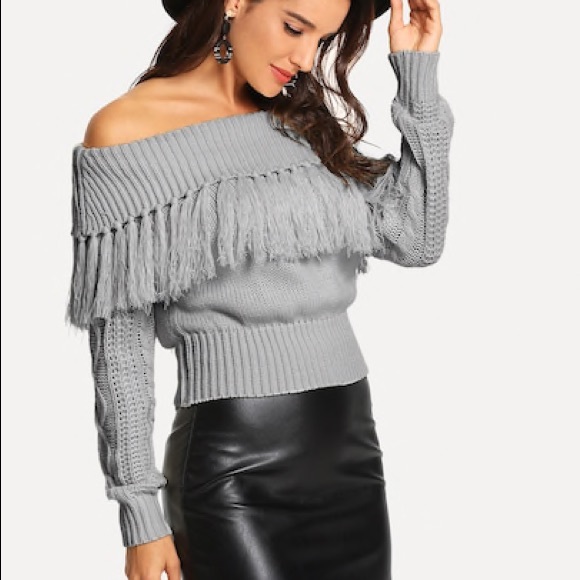 ❤️CLEAROUT❤️ Off The Shoulder Fringe Sweater - Picture 4 of 7